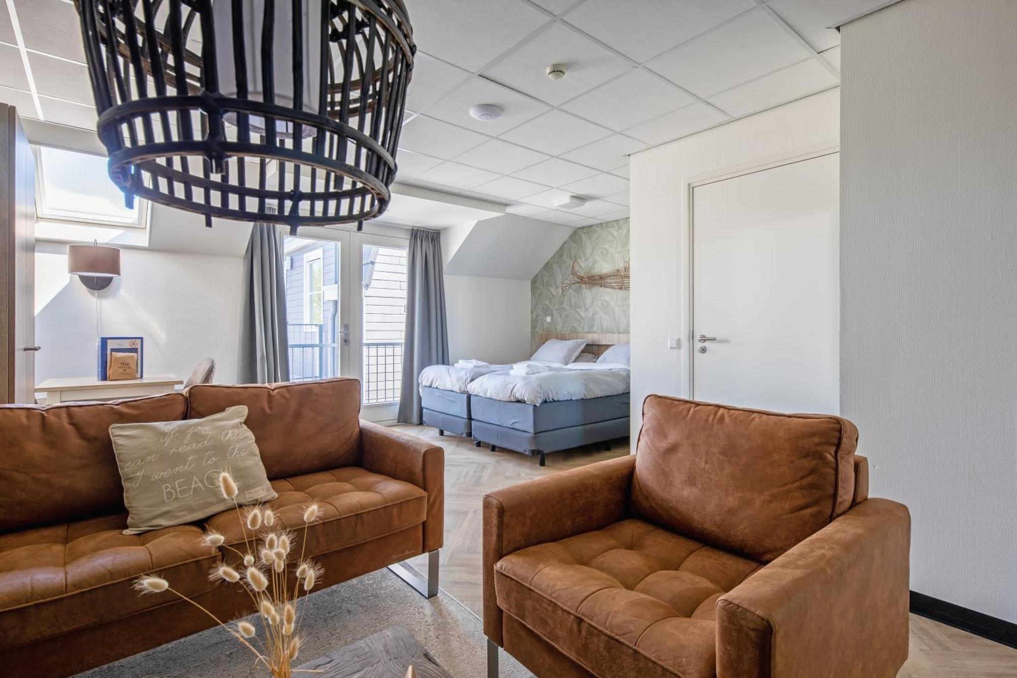 Strandplevier Suites De Koog  Bagian luar foto