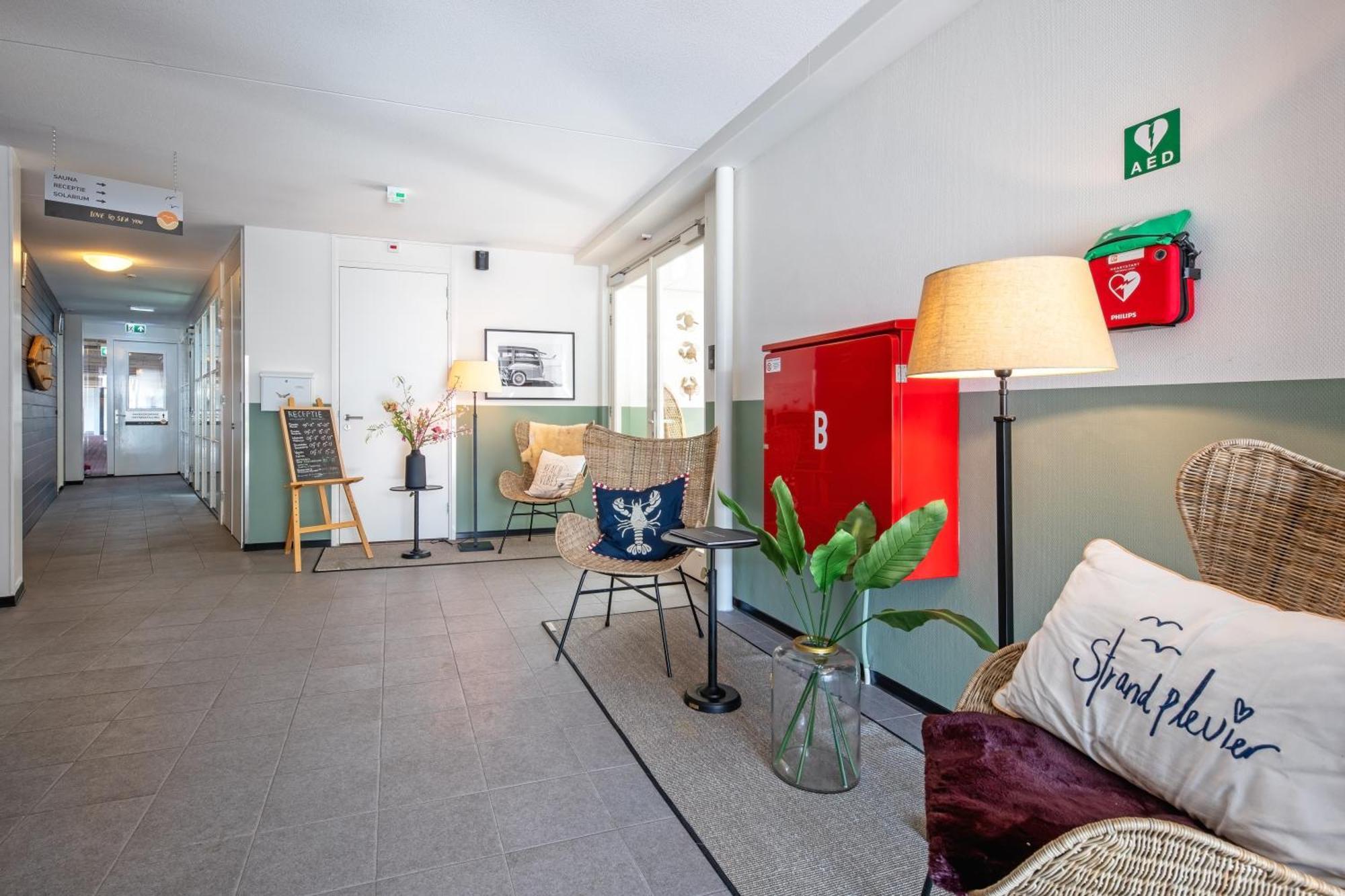 Strandplevier Suites De Koog  Bagian luar foto