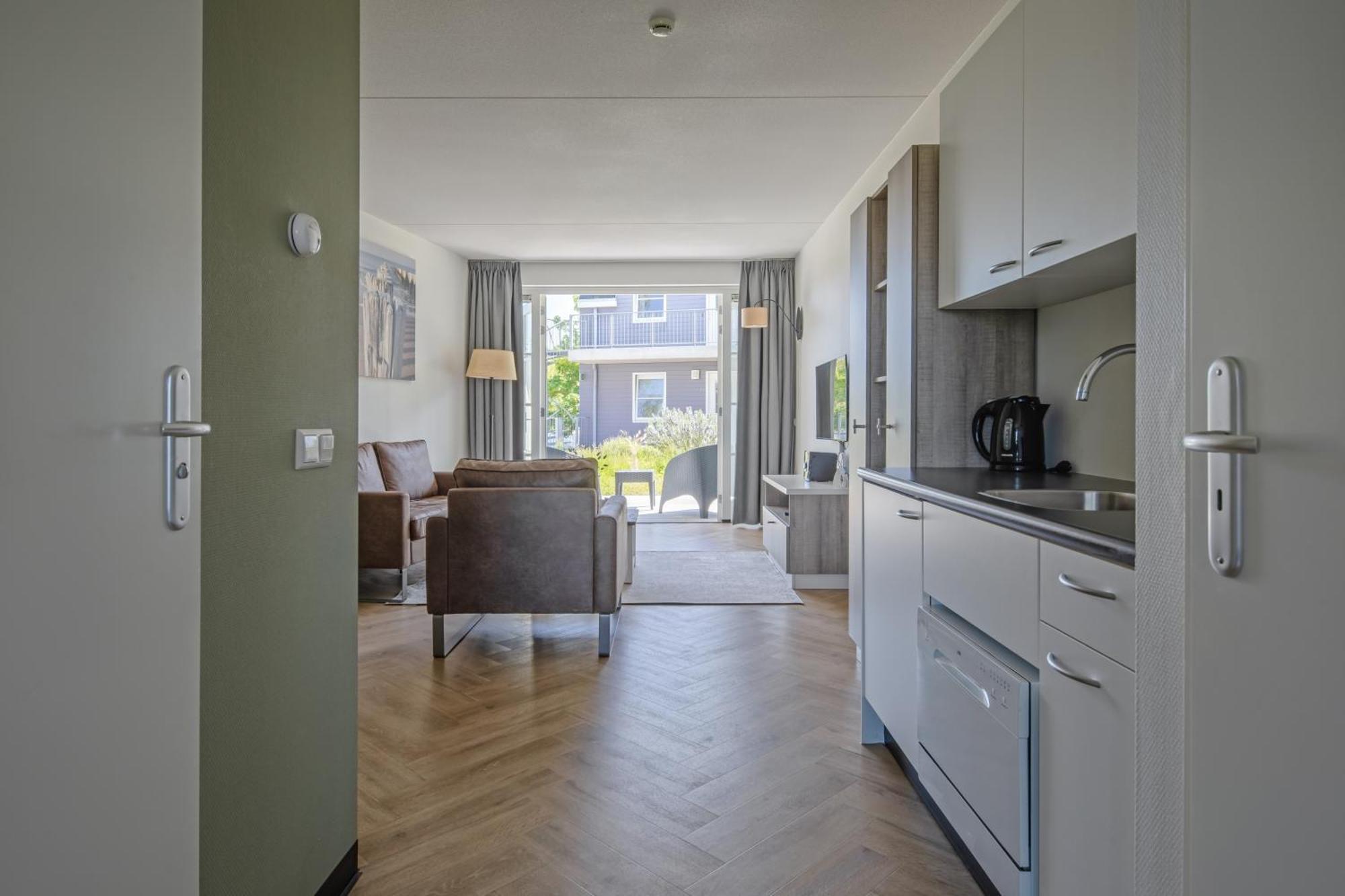 Strandplevier Suites De Koog  Bagian luar foto